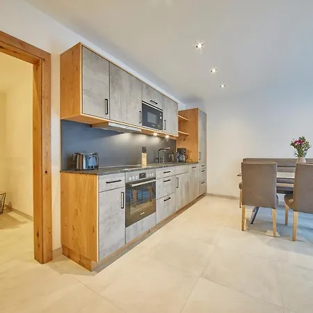 Atzingerberg Apartment