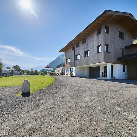 Atzingerberg Apartamento