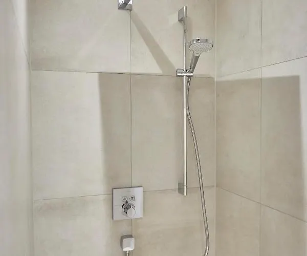 Atzingerberg Apartamento *