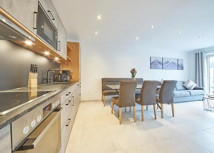 Atzingerberg Apartamento Maishofen